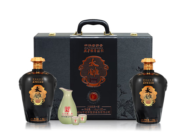 保定咸亨酒店太雕黄酒回收太雕2007原酿礼盒1.5kg*2糯米酒半甜绍兴黄酒